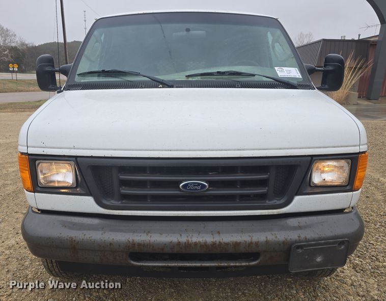 image for item DO7833 2007 Ford E150 van