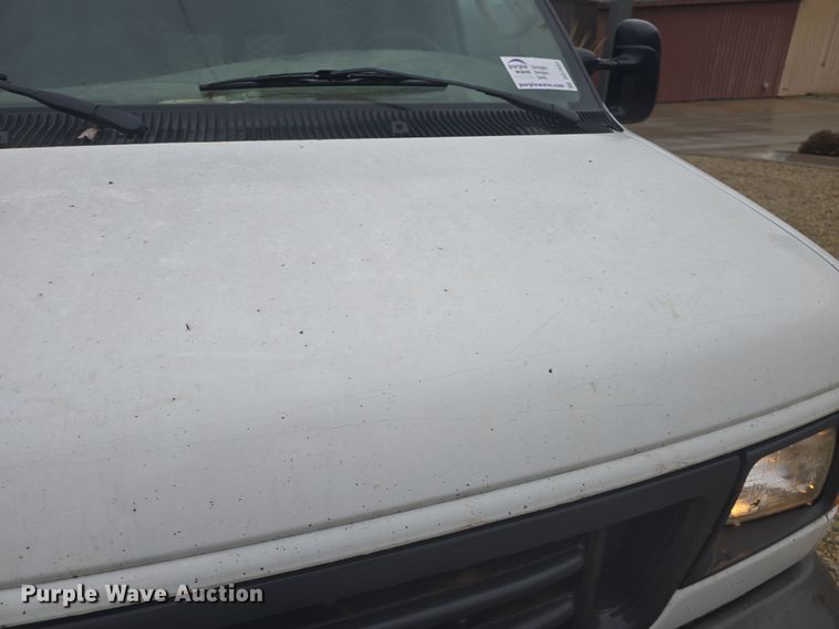 image for item DO7833 2007 Ford E150 van