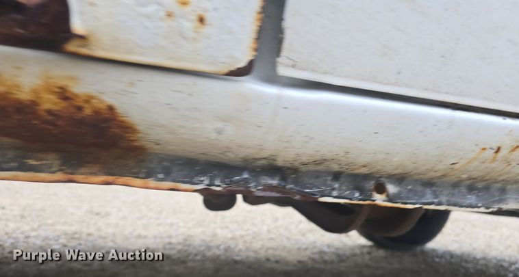 image for item DO7833 2007 Ford E150 van