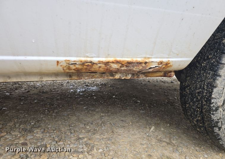 image for item DO7833 2007 Ford E150 van