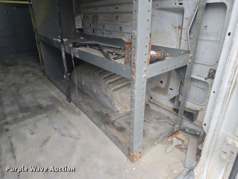 image for item DO7833 2007 Ford E150 van