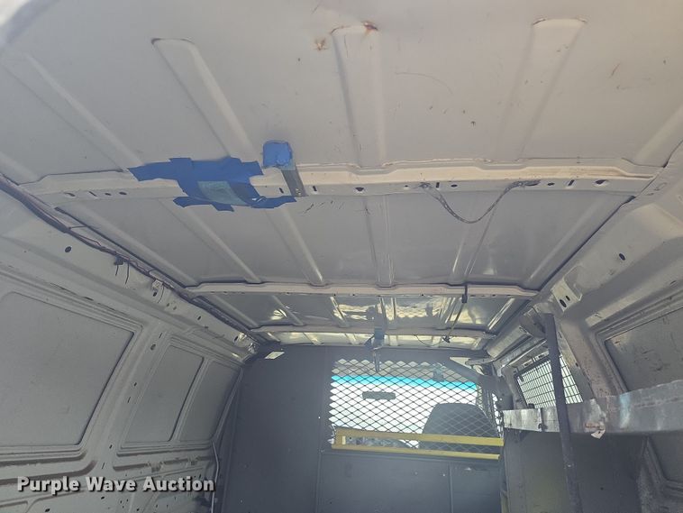 image for item DO7833 2007 Ford E150 van