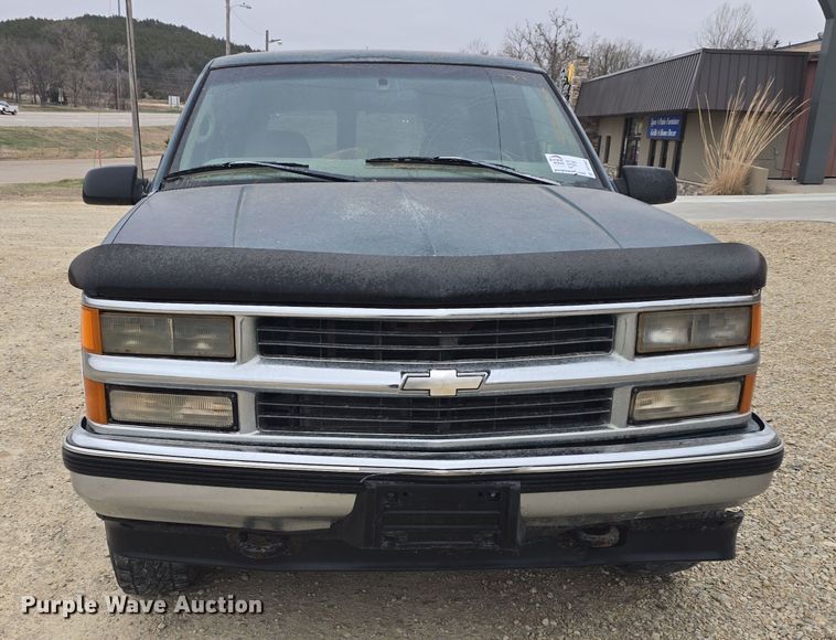 image for item DO7862 1998 Chevrolet Suburban K1500 LT SUV