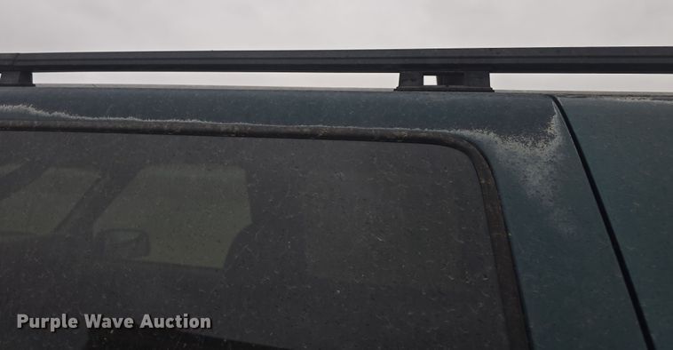 image for item DO7862 1998 Chevrolet Suburban K1500 LT SUV