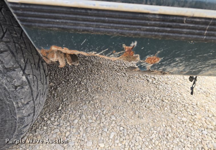 image for item DO7862 1998 Chevrolet Suburban K1500 LT SUV