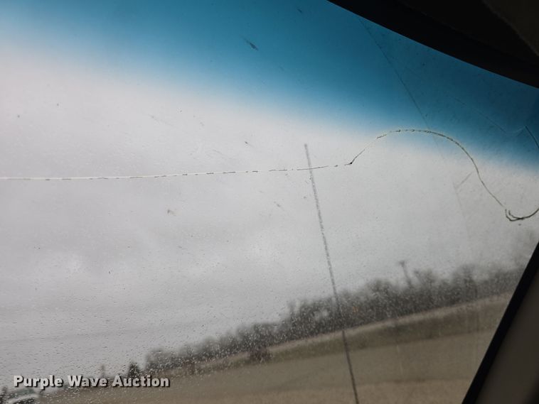 image for item DO7862 1998 Chevrolet Suburban K1500 LT SUV