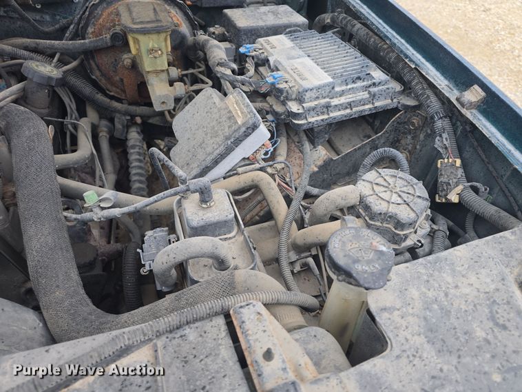 image for item DO7862 1998 Chevrolet Suburban K1500 LT SUV