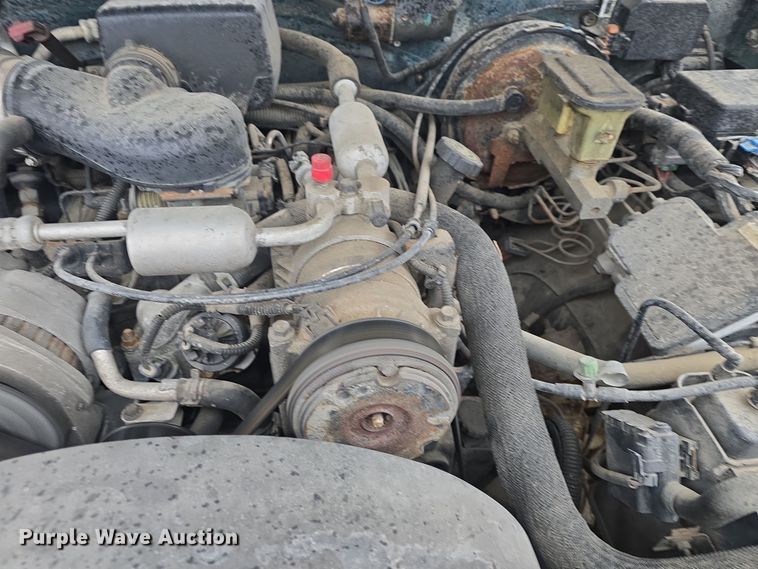 image for item DO7862 1998 Chevrolet Suburban K1500 LT SUV