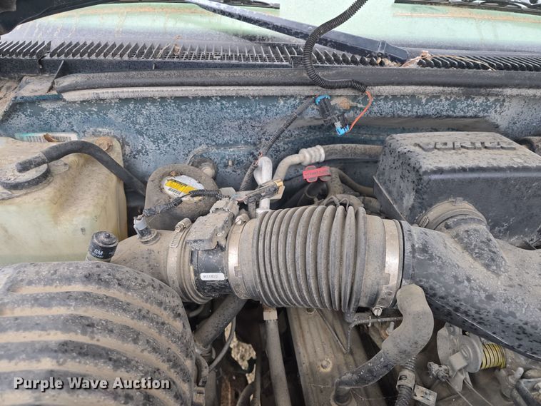 image for item DO7862 1998 Chevrolet Suburban K1500 LT SUV