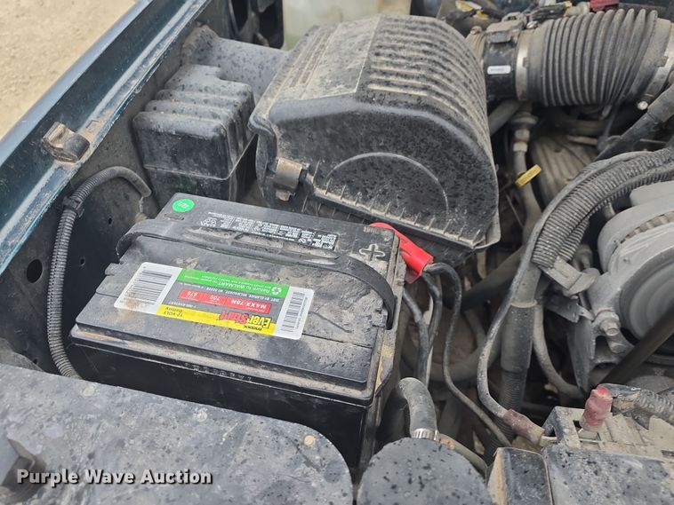 image for item DO7862 1998 Chevrolet Suburban K1500 LT SUV