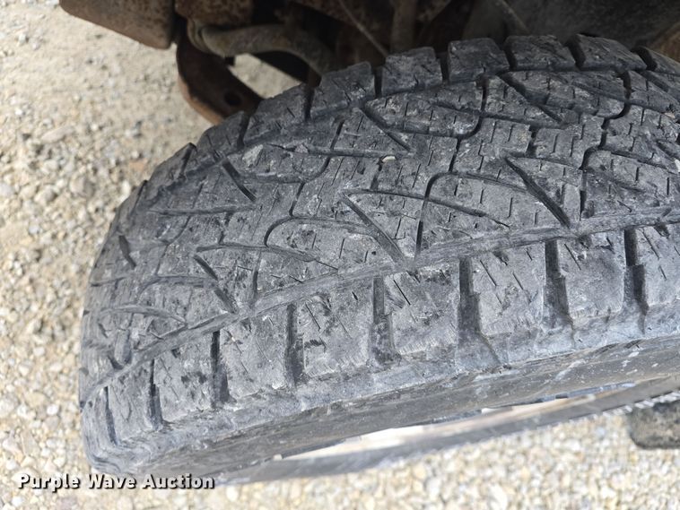 image for item DO7862 1998 Chevrolet Suburban K1500 LT SUV