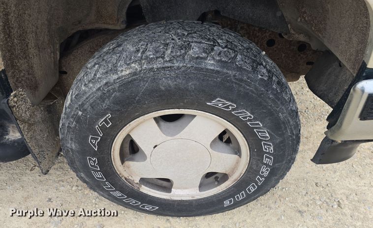 image for item DO7862 1998 Chevrolet Suburban K1500 LT SUV