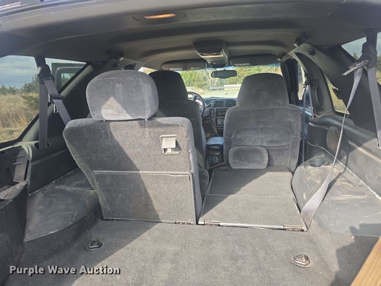 image for item DO7864 1998 Chevrolet Blazer LS SUV