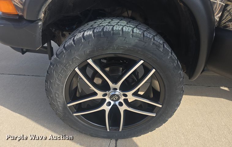 image for item DO7864 1998 Chevrolet Blazer LS SUV