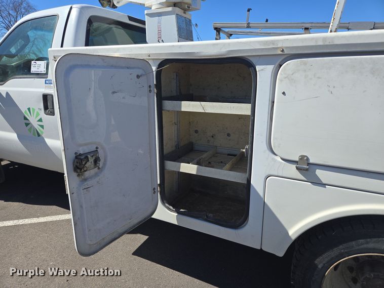 image for item DP6184 2008 Ford F450 Super Duty XL bucket truck