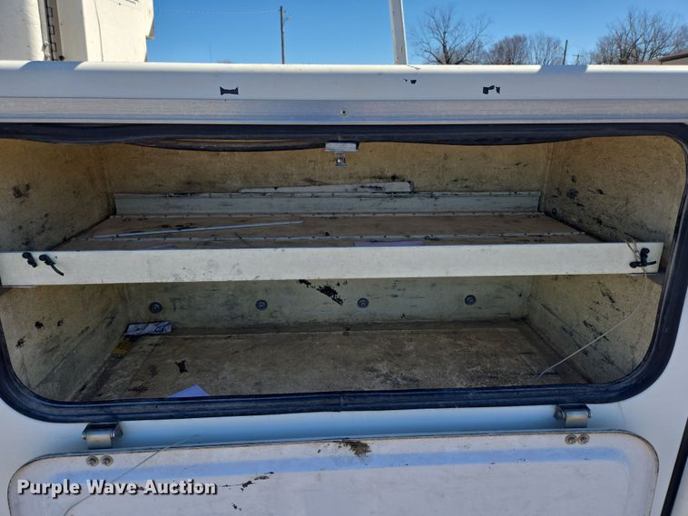 image for item DP6184 2008 Ford F450 Super Duty XL bucket truck