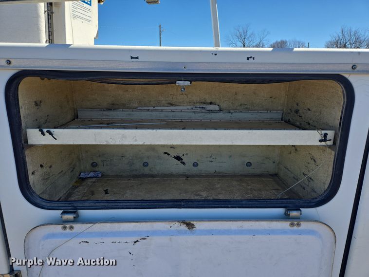 image for item DP6184 2008 Ford F450 Super Duty XL bucket truck