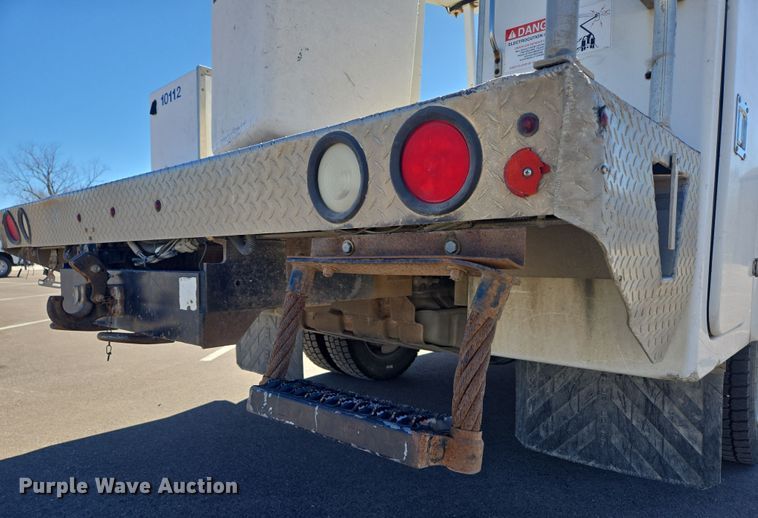 image for item DP6184 2008 Ford F450 Super Duty XL bucket truck