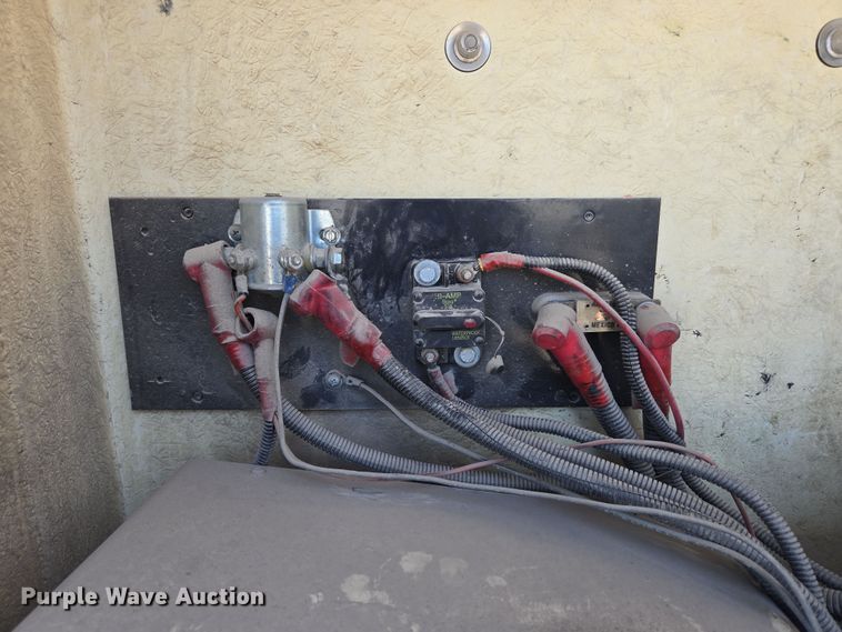 image for item DP6184 2008 Ford F450 Super Duty XL bucket truck