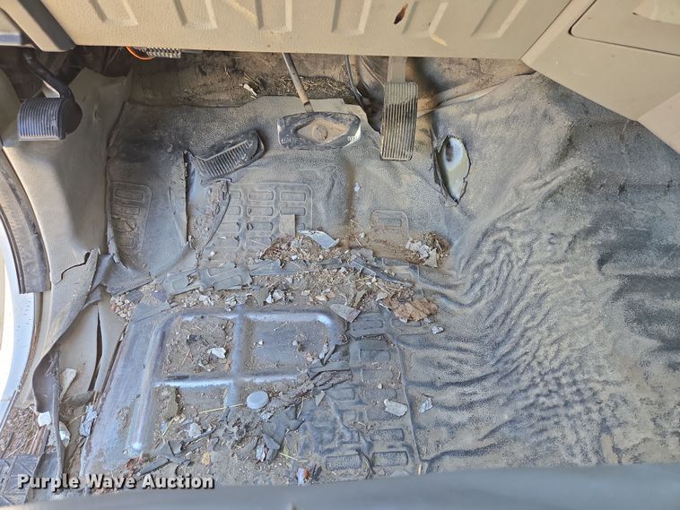 image for item DP6184 2008 Ford F450 Super Duty XL bucket truck