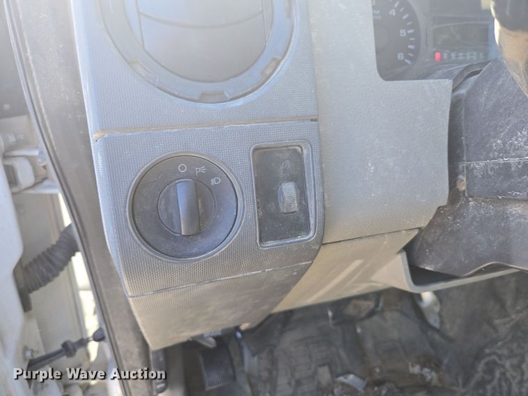 image for item DP6184 2008 Ford F450 Super Duty XL bucket truck