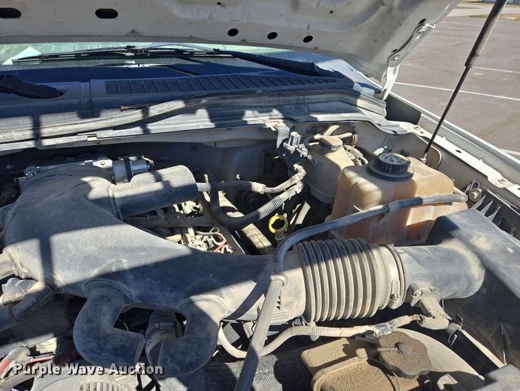 image for item DP6184 2008 Ford F450 Super Duty XL bucket truck