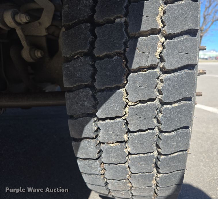 image for item DP6184 2008 Ford F450 Super Duty XL bucket truck