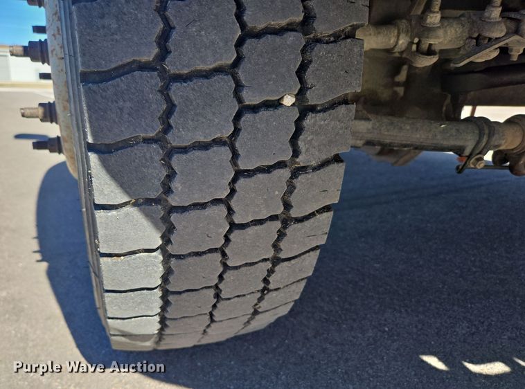 image for item DP6184 2008 Ford F450 Super Duty XL bucket truck