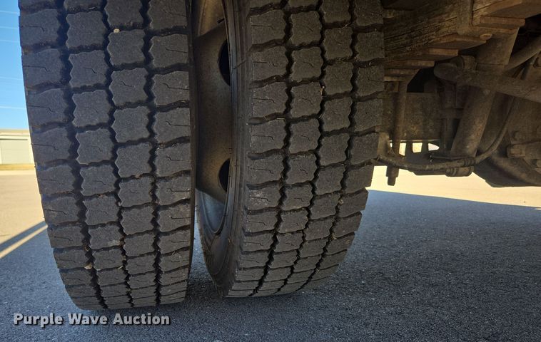 image for item DP6184 2008 Ford F450 Super Duty XL bucket truck