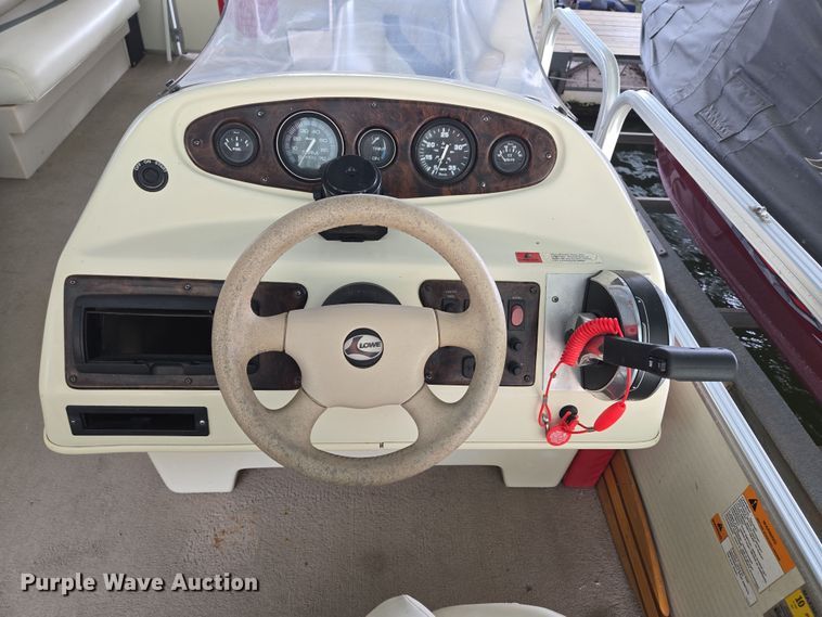 image for item DP6221 1999 Lowe Suncruiser Trinidad 200 pontoon boat