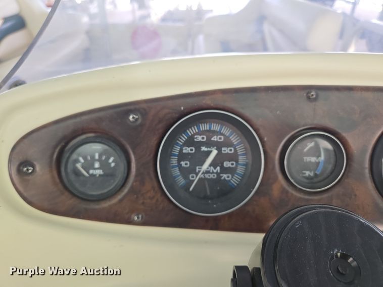 image for item DP6221 1999 Lowe Suncruiser Trinidad 200 pontoon boat