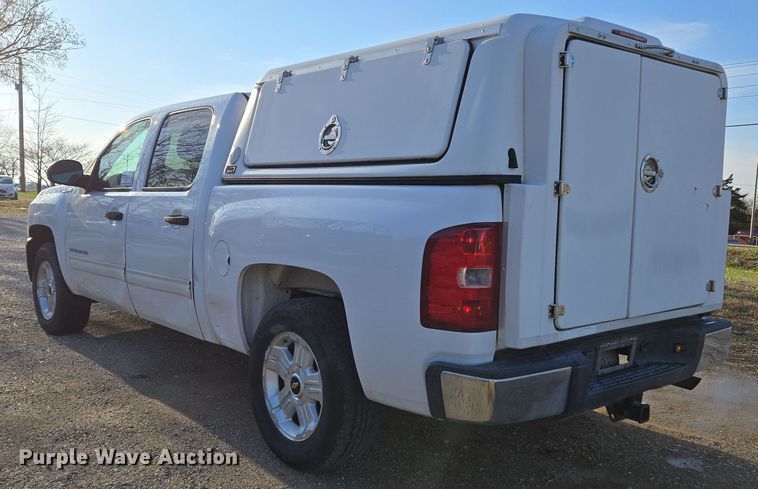 image for item DP6226 2010 Chevrolet Silverado Hybrid Crew Cab pickup truck