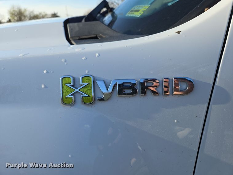 image for item DP6226 2010 Chevrolet Silverado Hybrid Crew Cab pickup truck