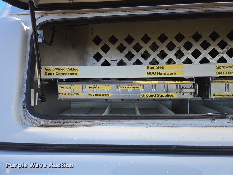 image for item DP6226 2010 Chevrolet Silverado Hybrid Crew Cab pickup truck