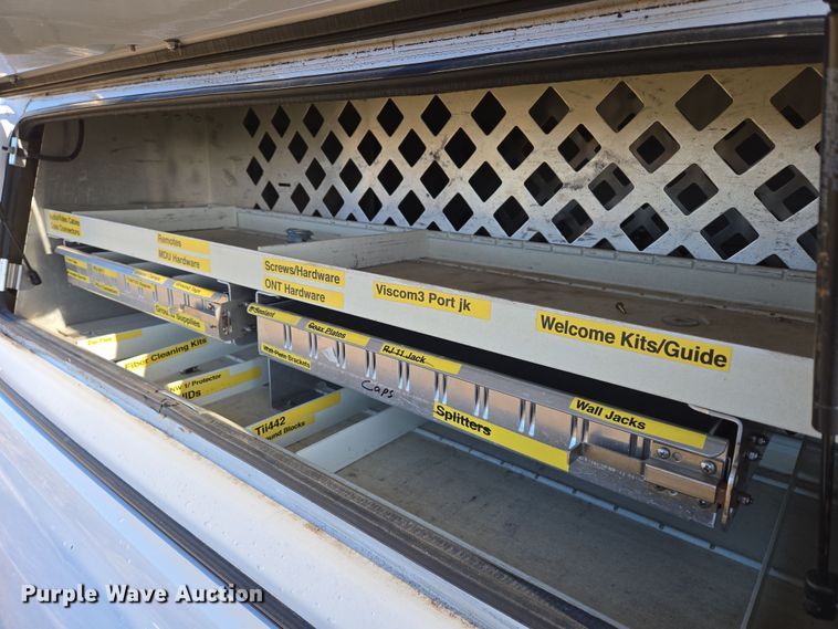 image for item DP6226 2010 Chevrolet Silverado Hybrid Crew Cab pickup truck