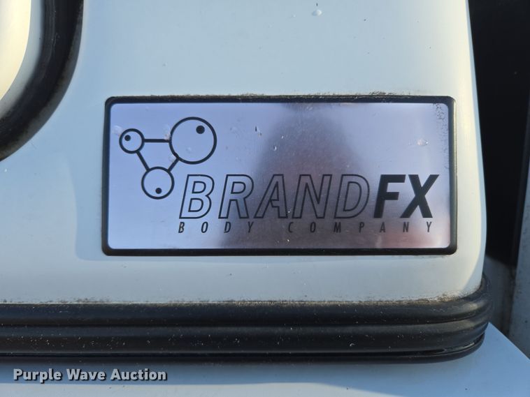 image for item DP6226 2010 Chevrolet Silverado Hybrid Crew Cab pickup truck