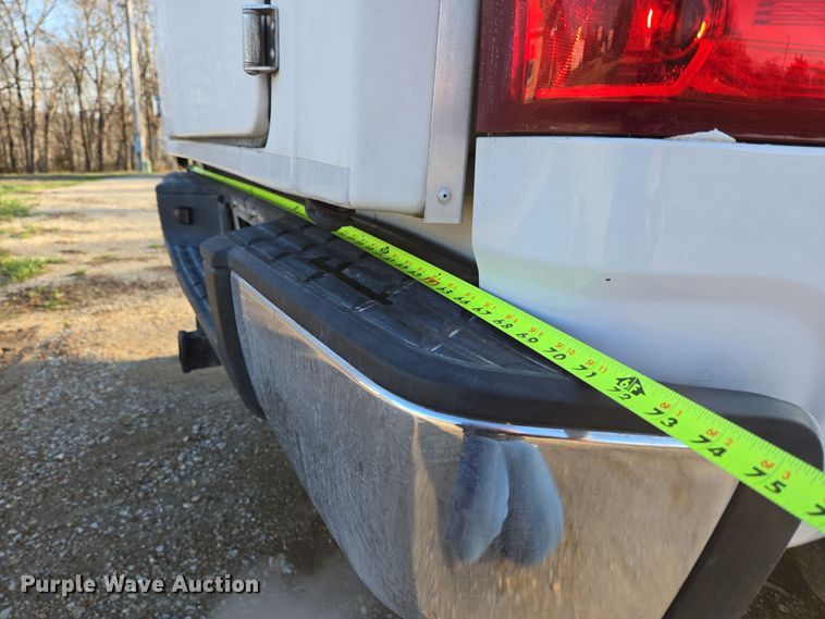 image for item DP6226 2010 Chevrolet Silverado Hybrid Crew Cab pickup truck