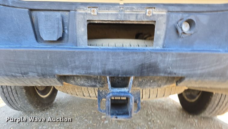 image for item DP6226 2010 Chevrolet Silverado Hybrid Crew Cab pickup truck