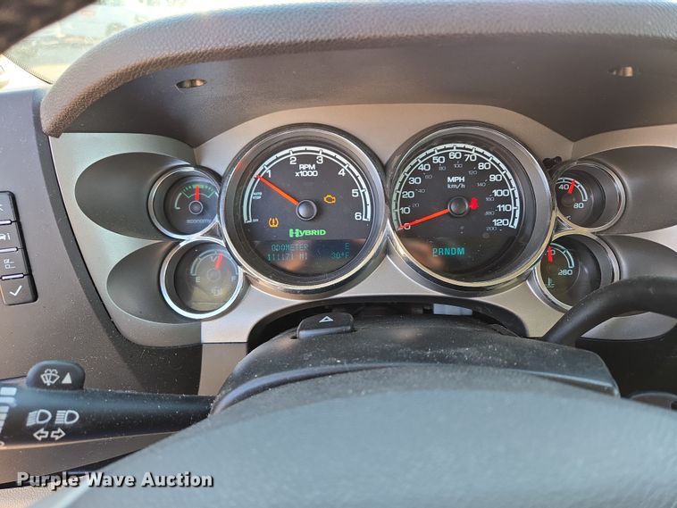 image for item DP6226 2010 Chevrolet Silverado Hybrid Crew Cab pickup truck