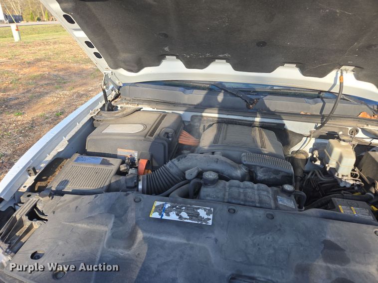 image for item DP6226 2010 Chevrolet Silverado Hybrid Crew Cab pickup truck