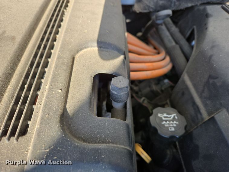 image for item DP6226 2010 Chevrolet Silverado Hybrid Crew Cab pickup truck