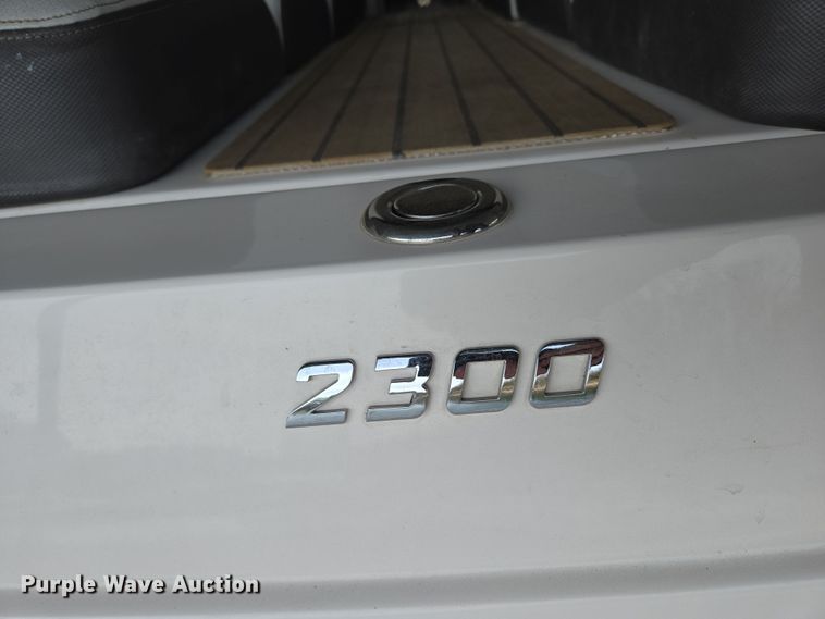 image for item DP6229 2014 Regal 2300 Fastrac boat