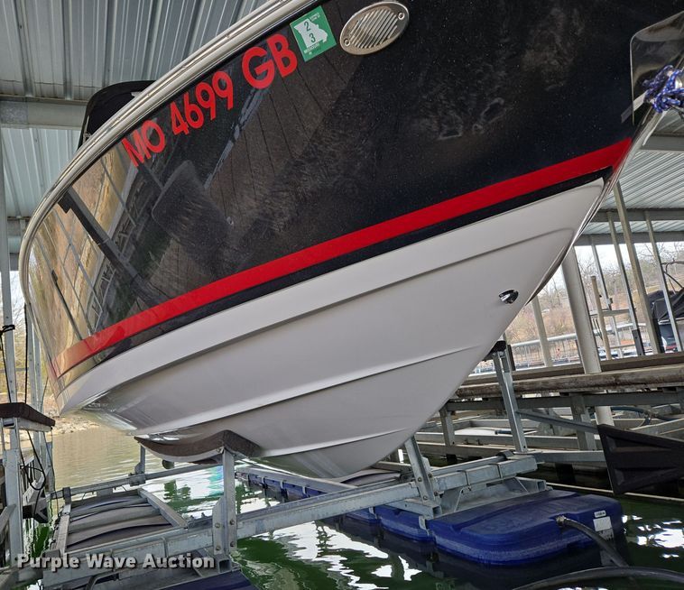 image for item DP6229 2014 Regal 2300 Fastrac boat