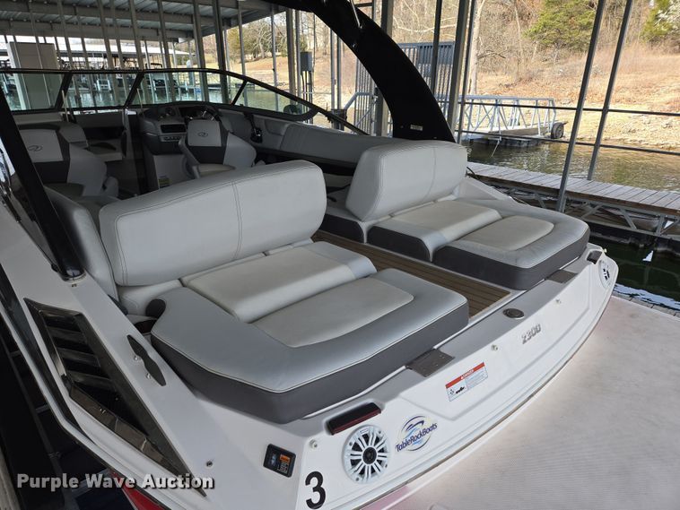 image for item DP6229 2014 Regal 2300 Fastrac boat