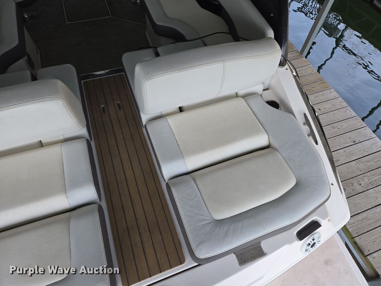 image for item DP6229 2014 Regal 2300 Fastrac boat