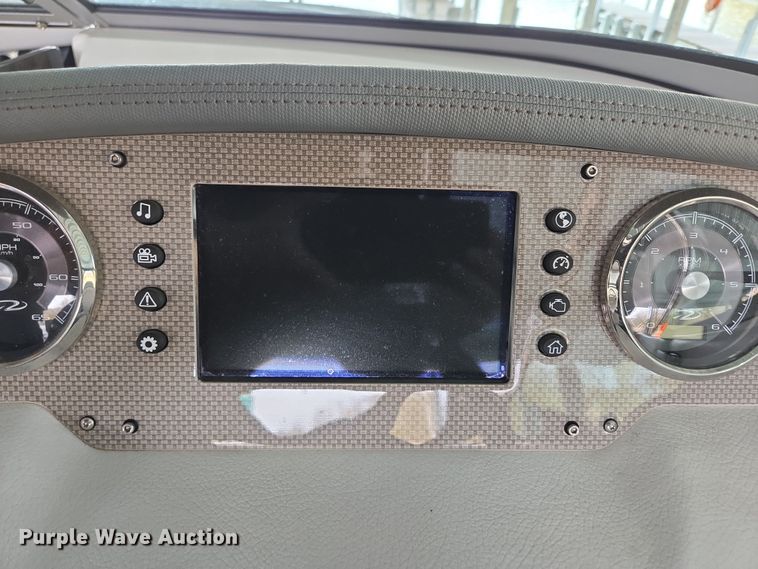 image for item DP6229 2014 Regal 2300 Fastrac boat