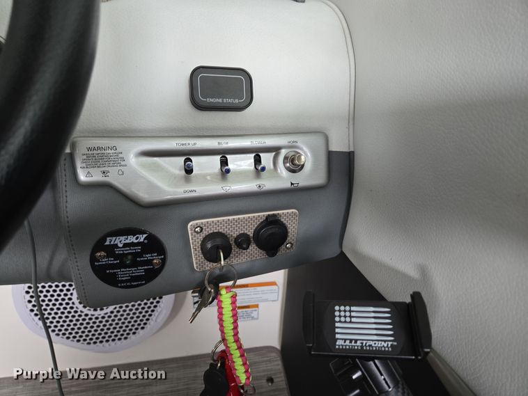 image for item DP6229 2014 Regal 2300 Fastrac boat