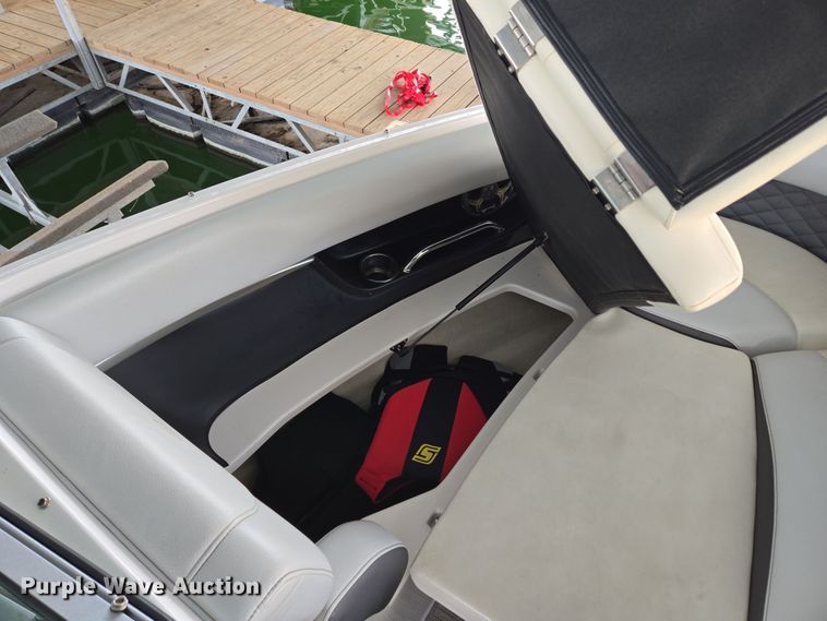 image for item DP6229 2014 Regal 2300 Fastrac boat