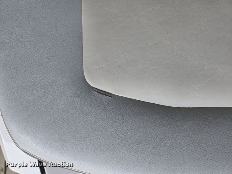 image for item DP6229 2014 Regal 2300 Fastrac boat