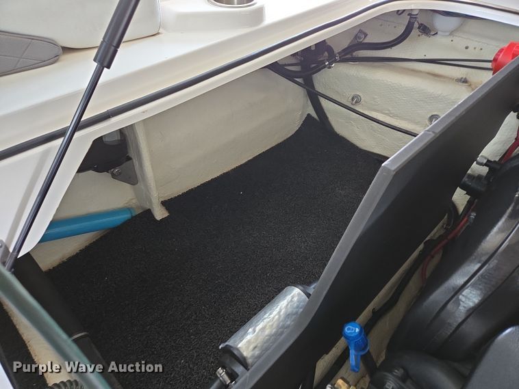 image for item DP6229 2014 Regal 2300 Fastrac boat